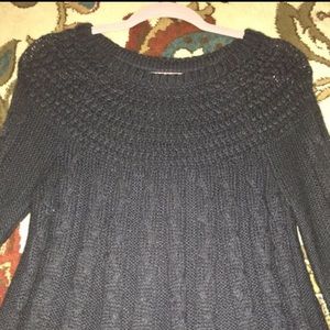Hollister sweater
